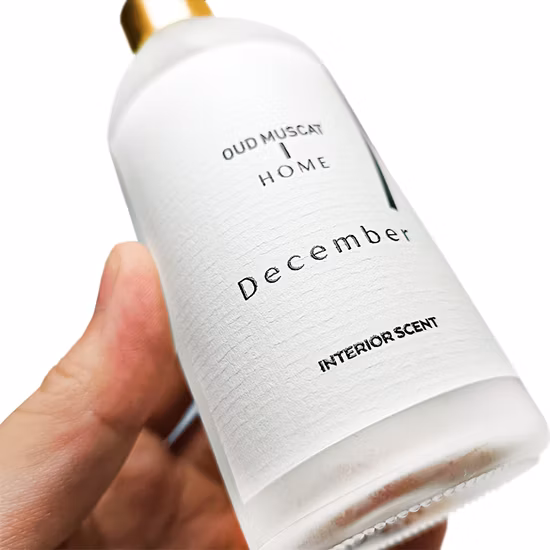 Adesivo personalizado com logotipo cosmético impresso à prova d'água e autoadesivo em rolo de vinil para garrafa